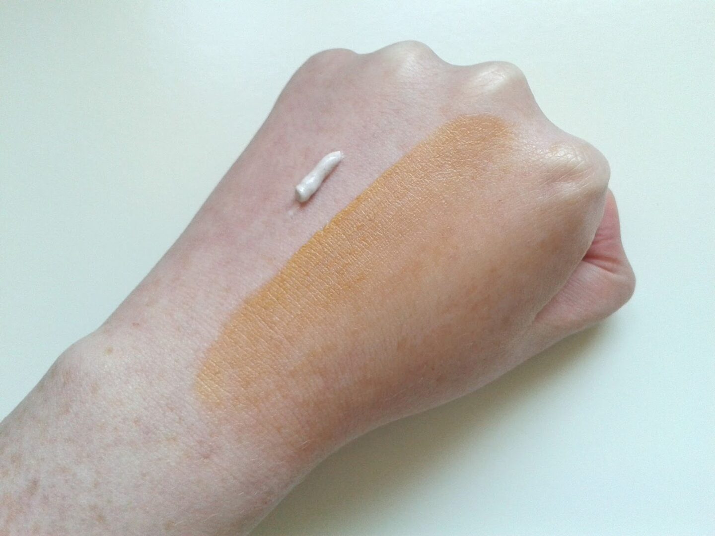 Soap & Glory's Glow Job Review Swatch