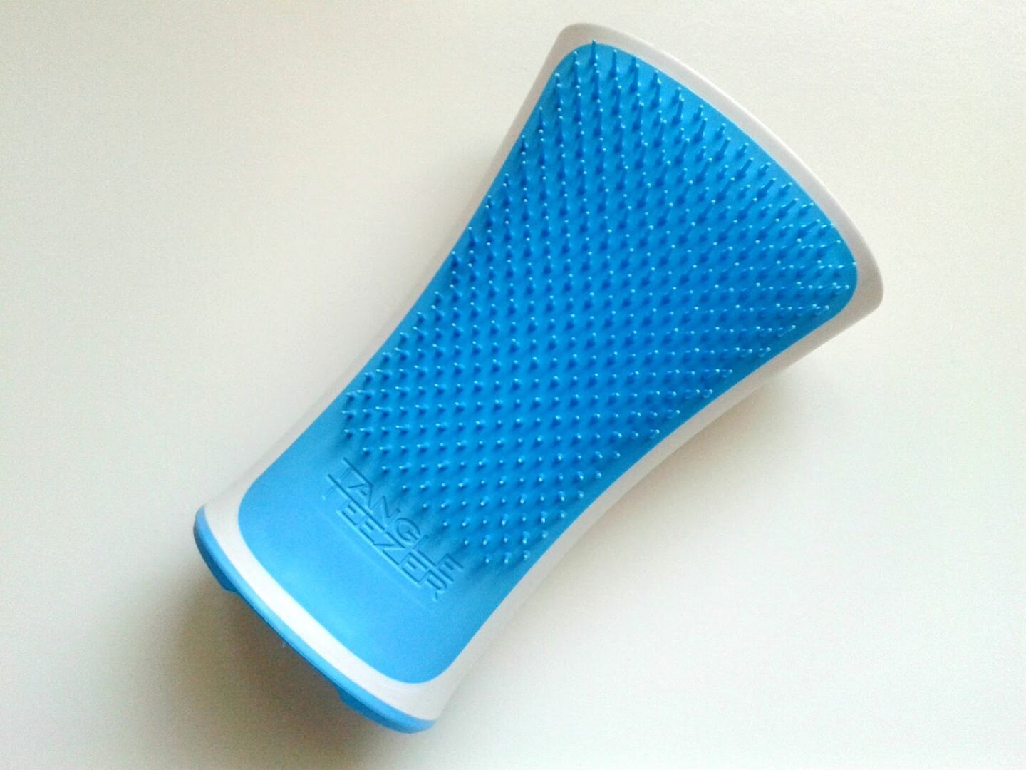 Tangle Teezer Aqua Splash Review Ellis Tuesday's Summer Sun-Days: Hair