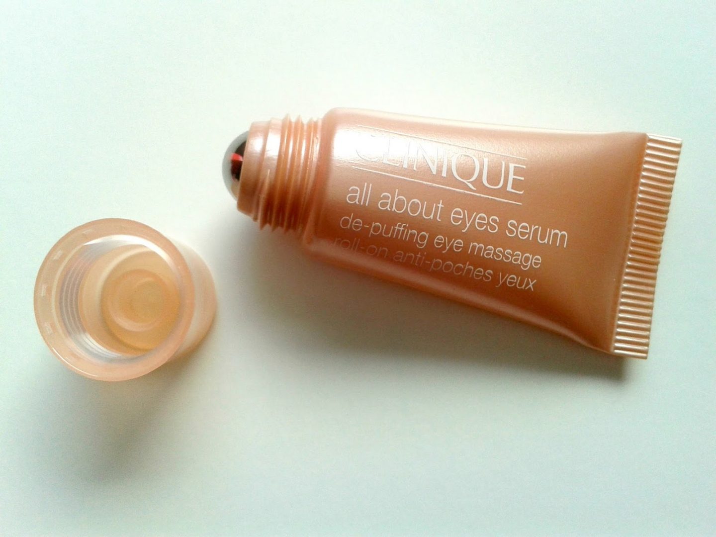 Clinique All About Eyes Serum De-Puffing Eye Massage Beauty Review