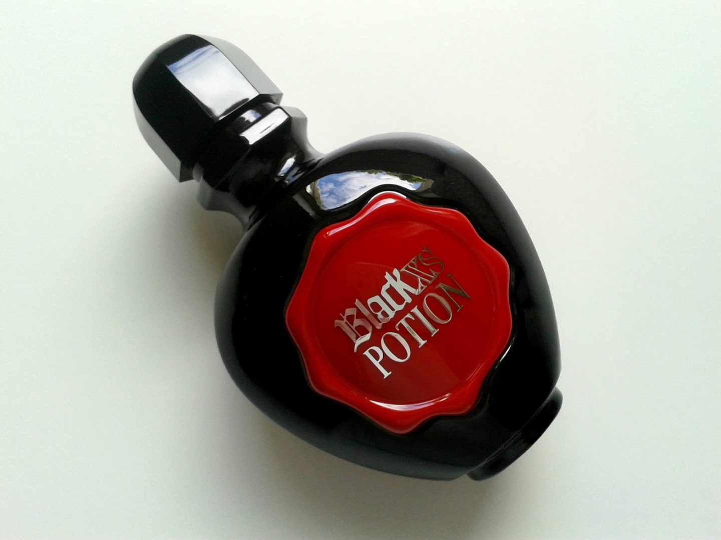 Ellis Tuesday's Summer Sun-days: Fragrances Paco Rabanne Black XS Potion for her EDT Beauty Review