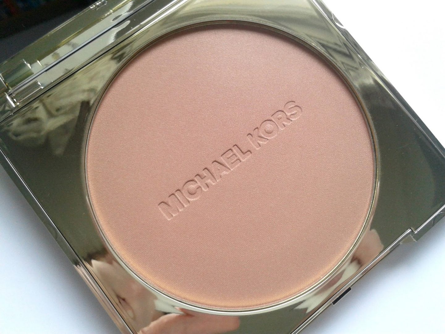 Michael Kors Bronze Powder in Glow Beauty Review Packaging