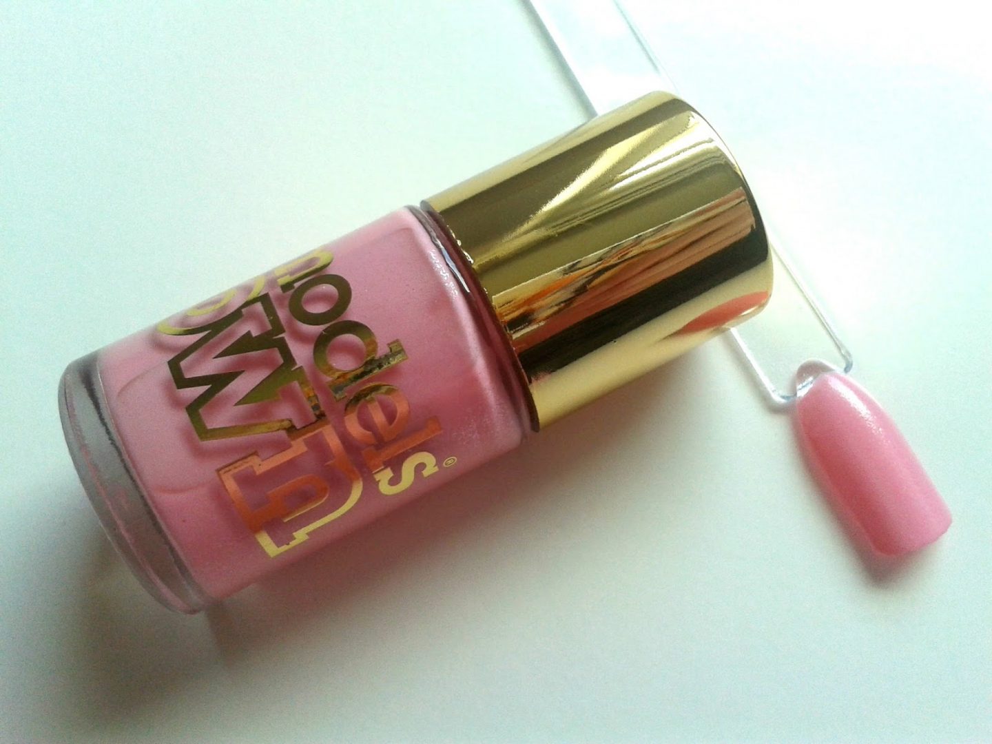 Models Own Diamond Luxe Princess Pink