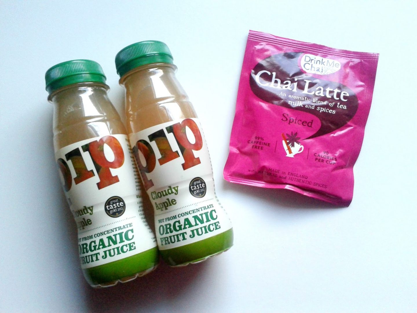 Winter Degustabox Pip Cloudy Apple Organic Fruit Juice Drink Me Chai Spiced Chai Latte