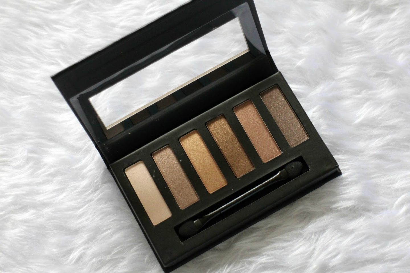 Collection Eyes Uncovered Nude Bronze