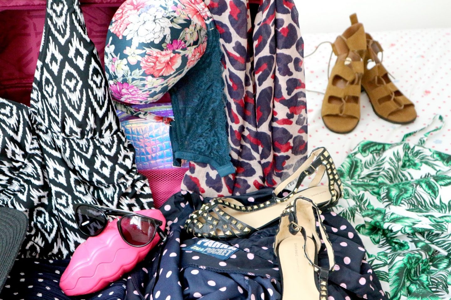 what to pack for a trip to Orlando, Florida