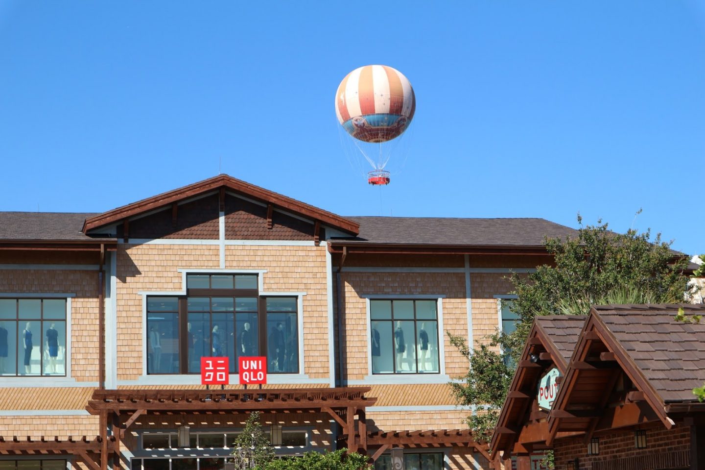 Disney Springs Shopping