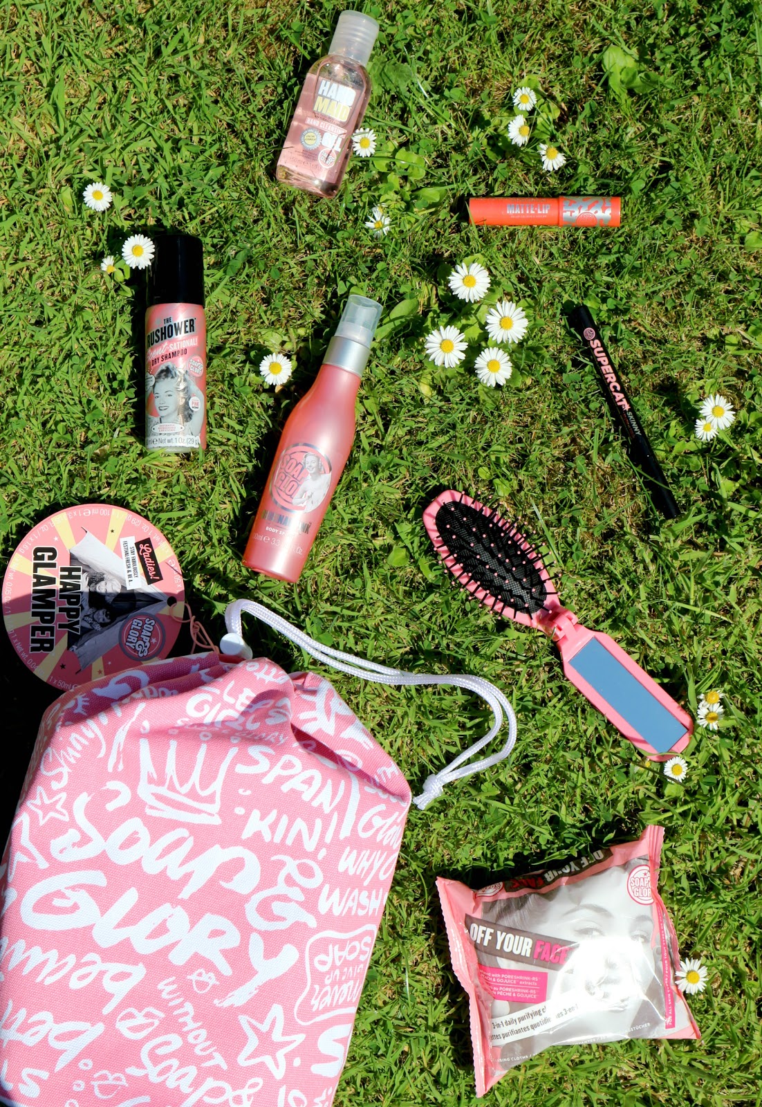 Soap and Glory Happy Glamper
