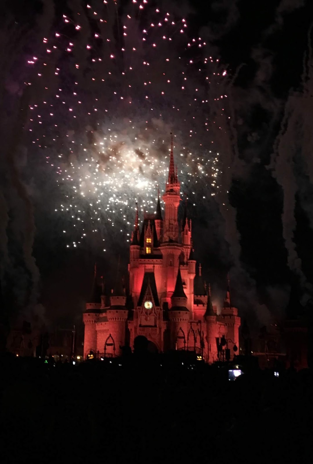 how to watch magic kingdom fireworks for free