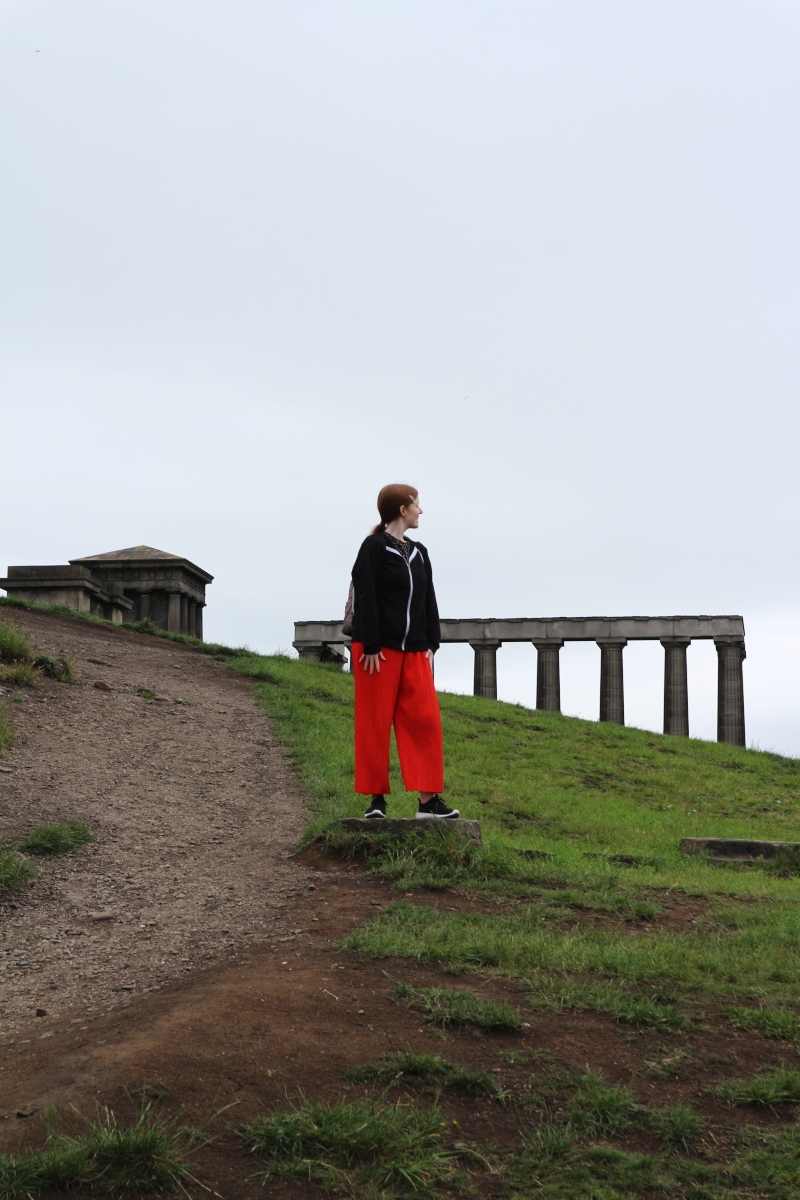 calton hill edinburgh