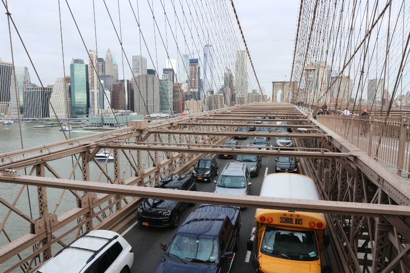 is it worth walking over brooklyn bridge