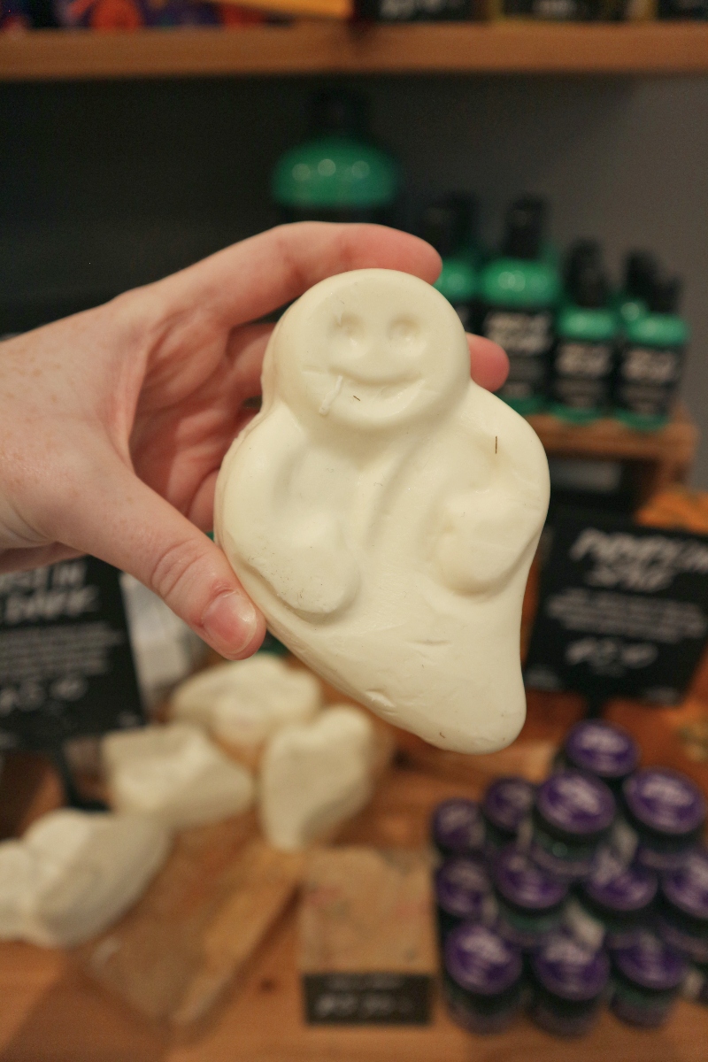lush halloween 2021