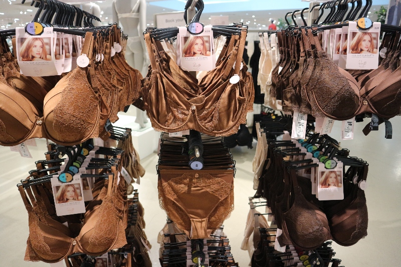rosie for autograph bras