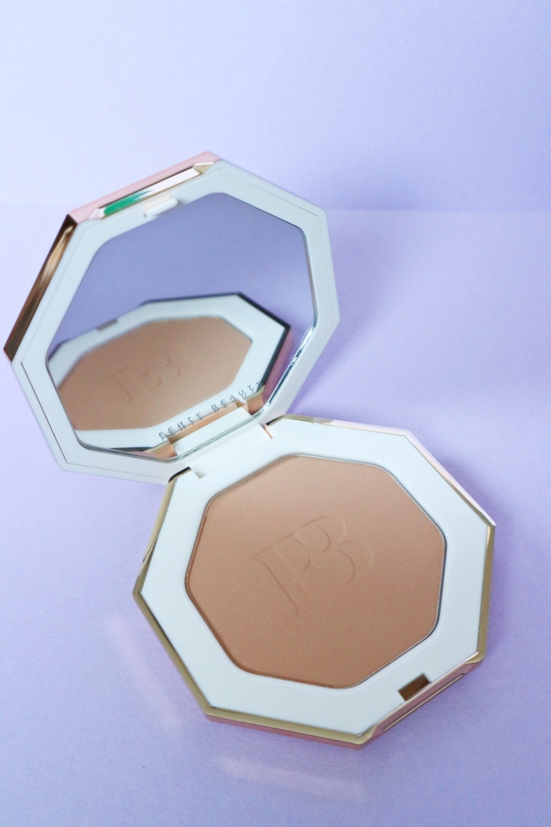 fenty beauty sun stalkr instant warmth bronzer