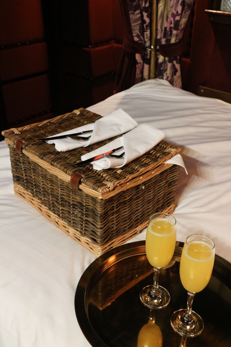 house of gods breakfast hamper