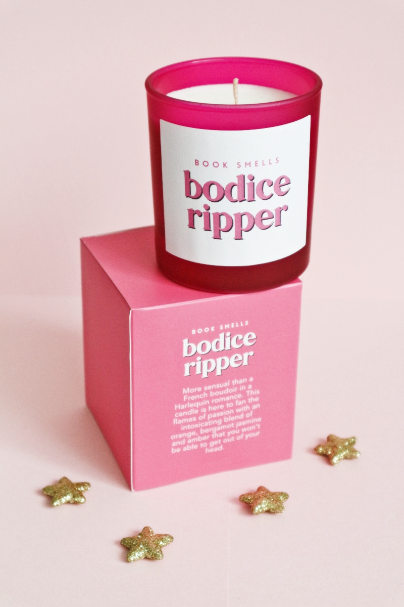 best candles to buy book lovers
