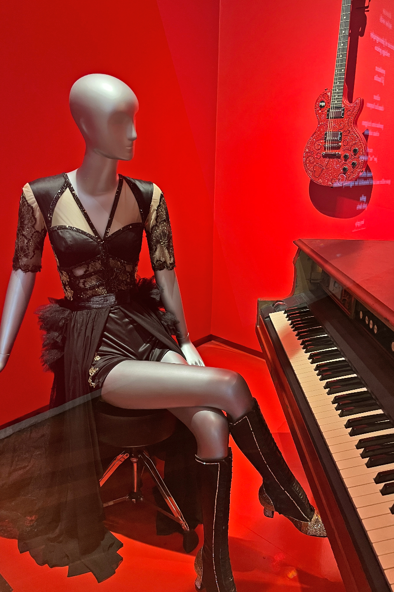 taylor swift museum exhibit