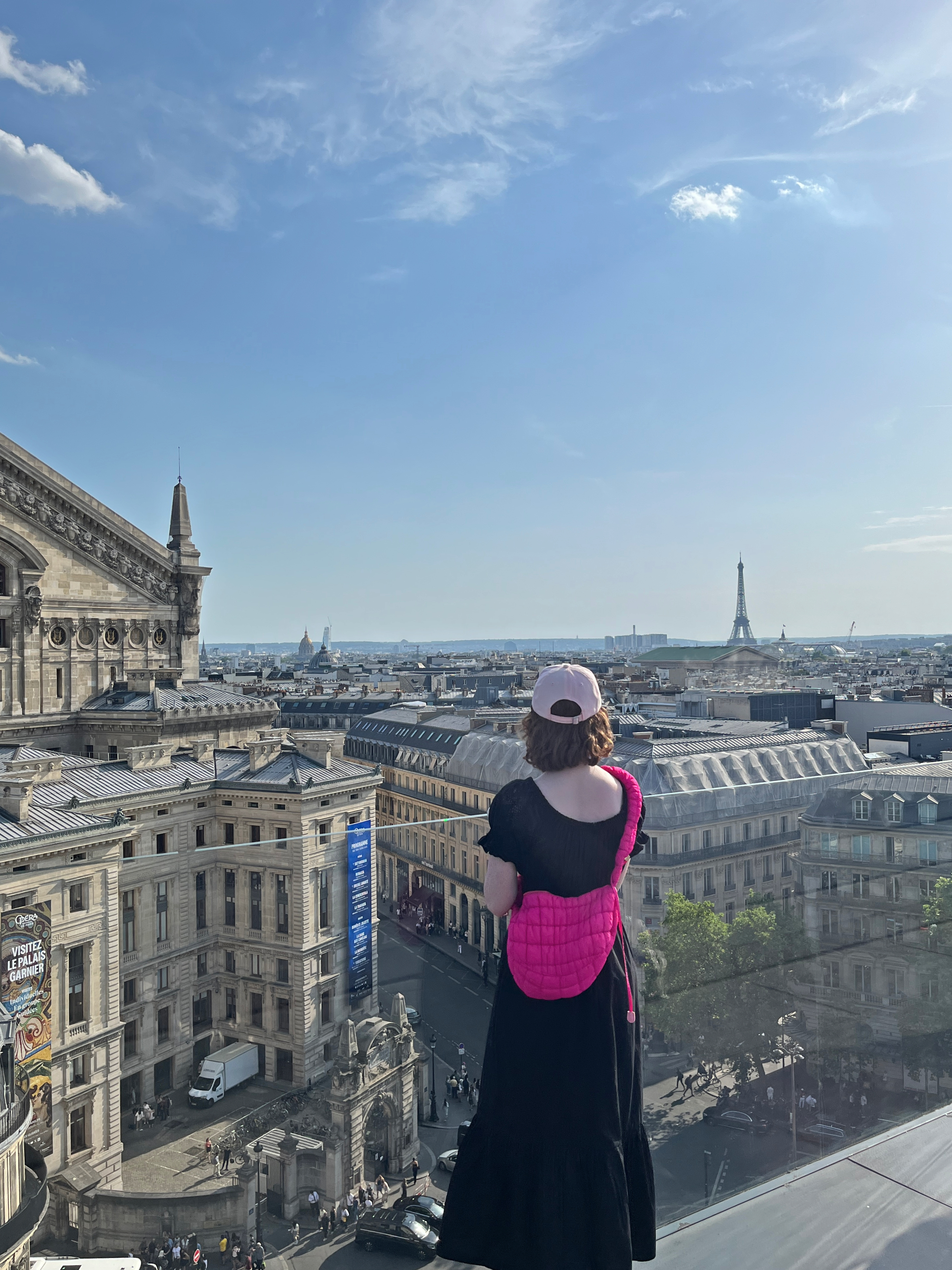 free eiffel tower view