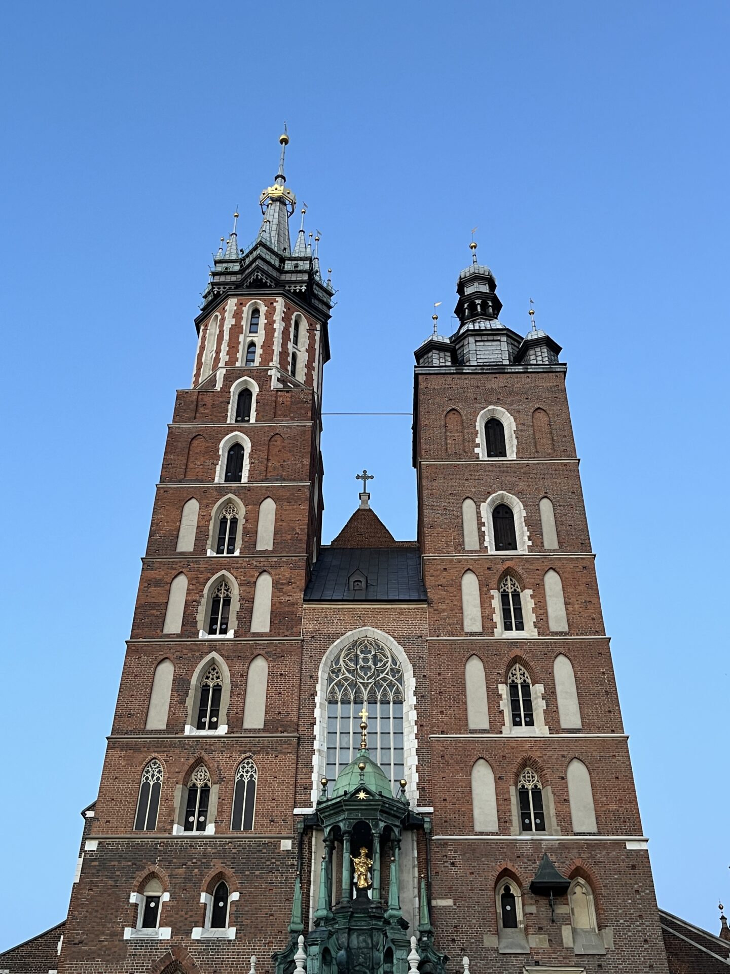 st mary's basilica krakow